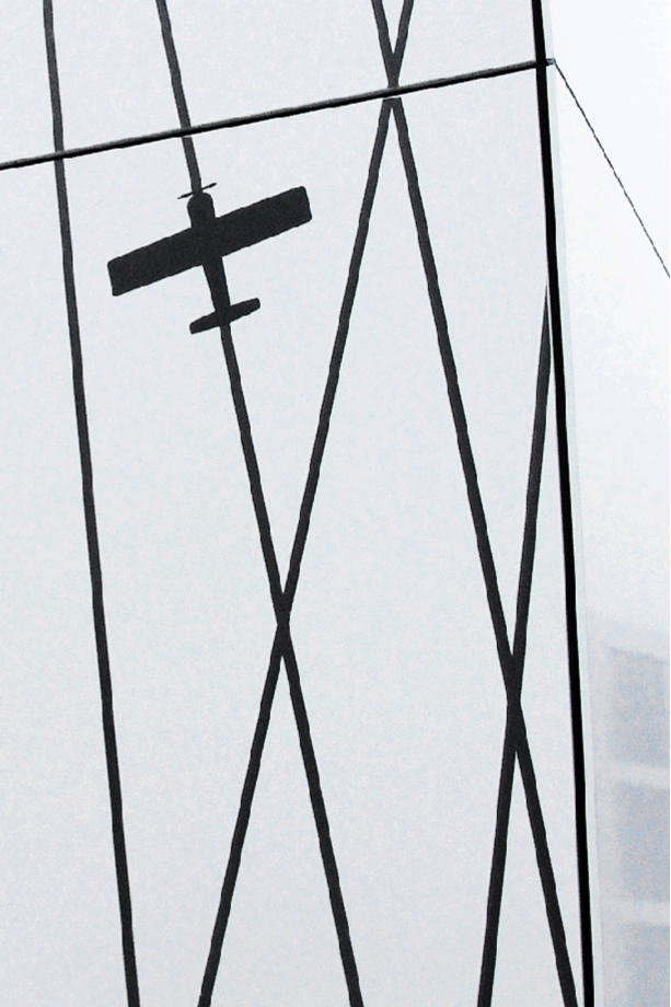 AeroStele2