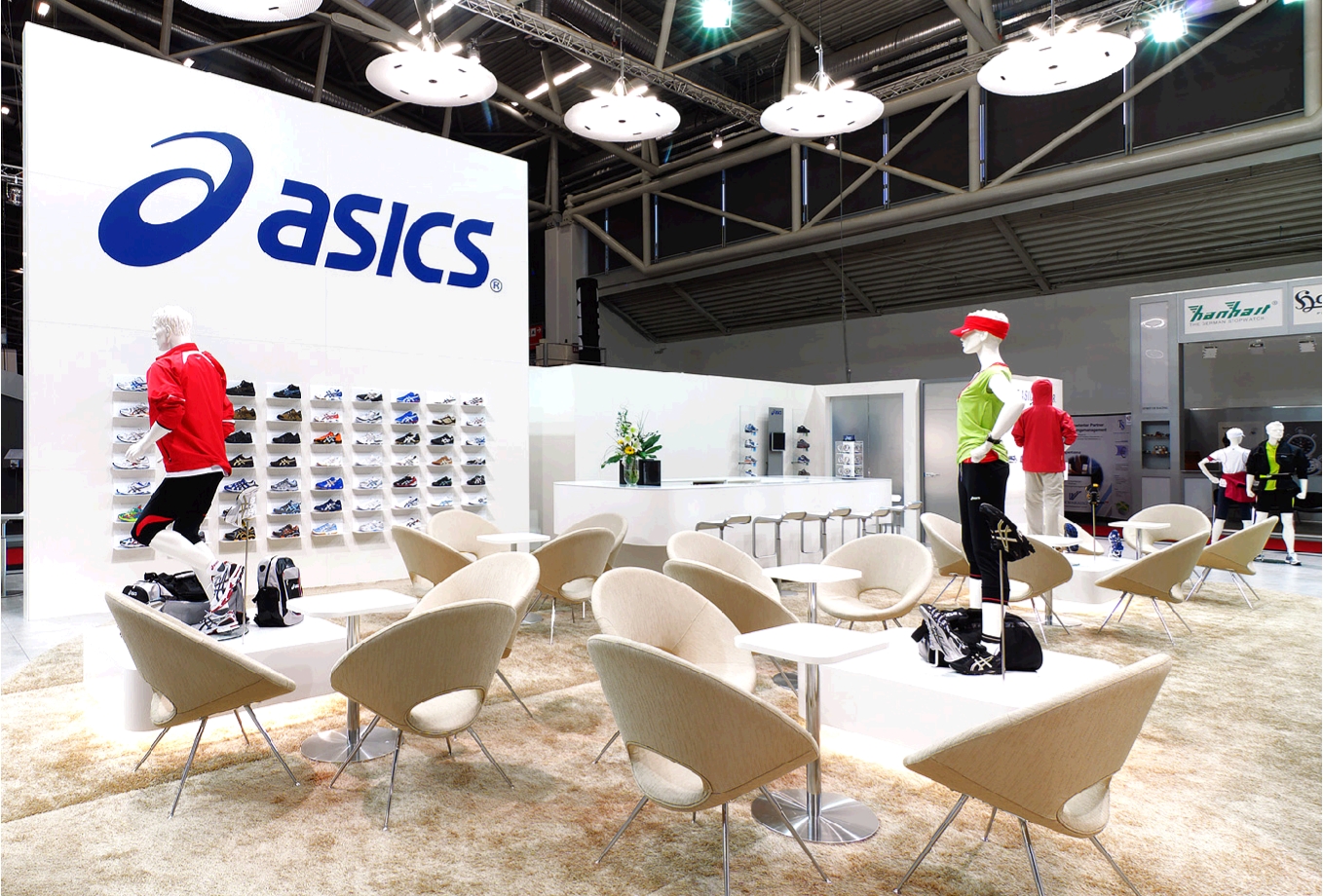Asics17